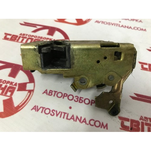 Замок дверки задньої правої розпашної Fiat Scudo 1995-2007 9621649280